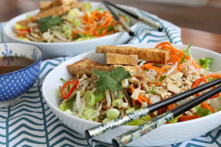 Vietnamese Bún Chay salad recipe (vegan)