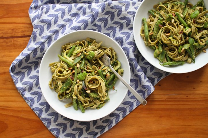 Tagliatelle with pesto, courgette and green beans